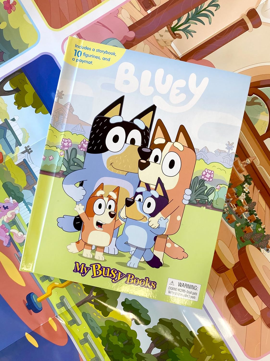 Bluey My Busy Books - Storybook, 10 figurines, Playmat