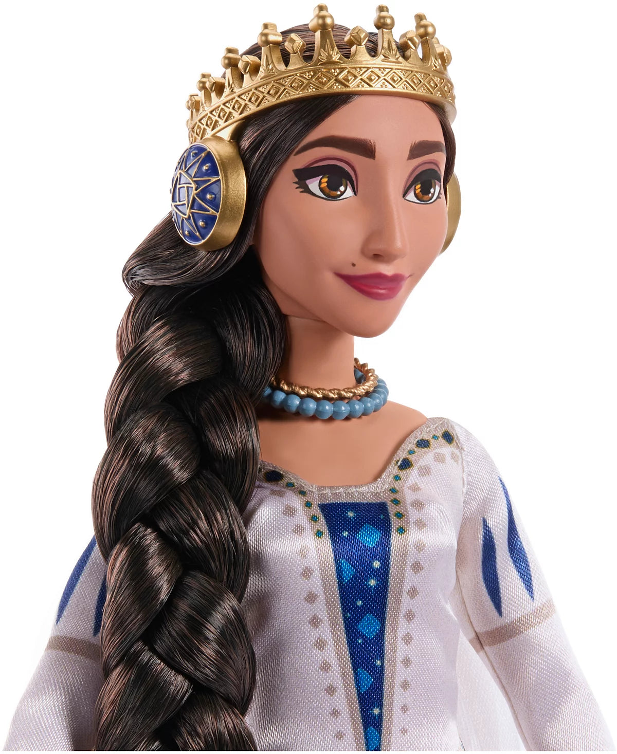 Wish Disney's Queen Amaya of Rosas Fashion Doll, Posable Doll & Accessories