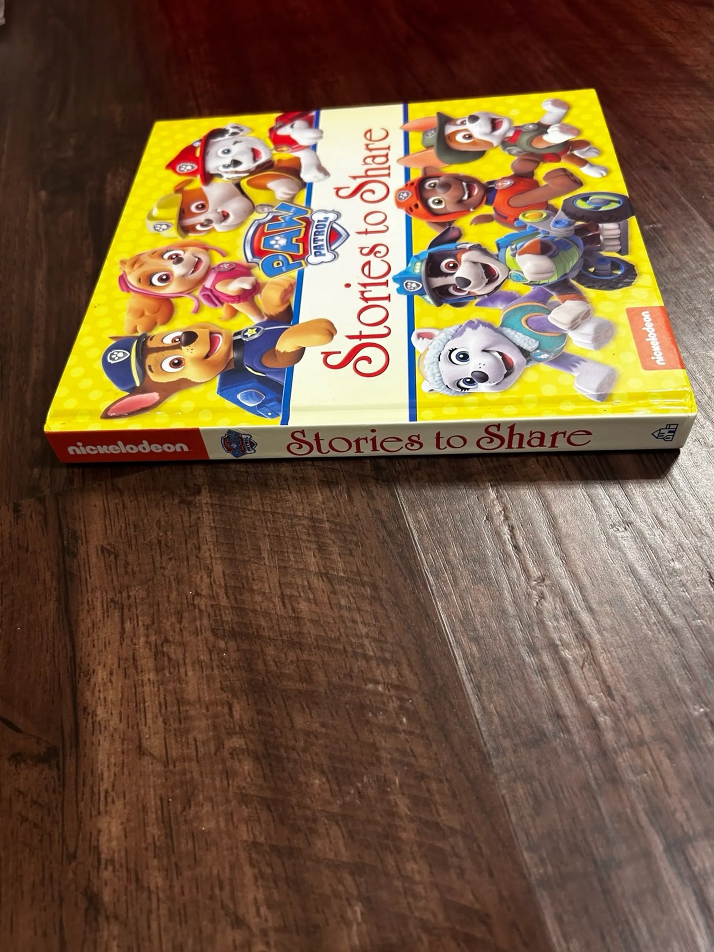 Paw Patrol Stories To Share Book (Hardcover)